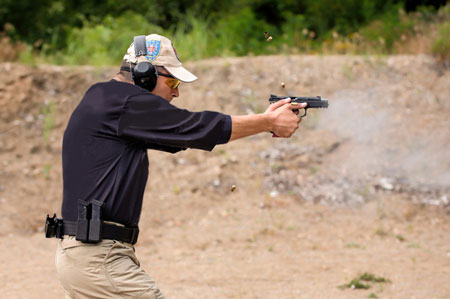 armed security training and personal protection training at bodyguard school